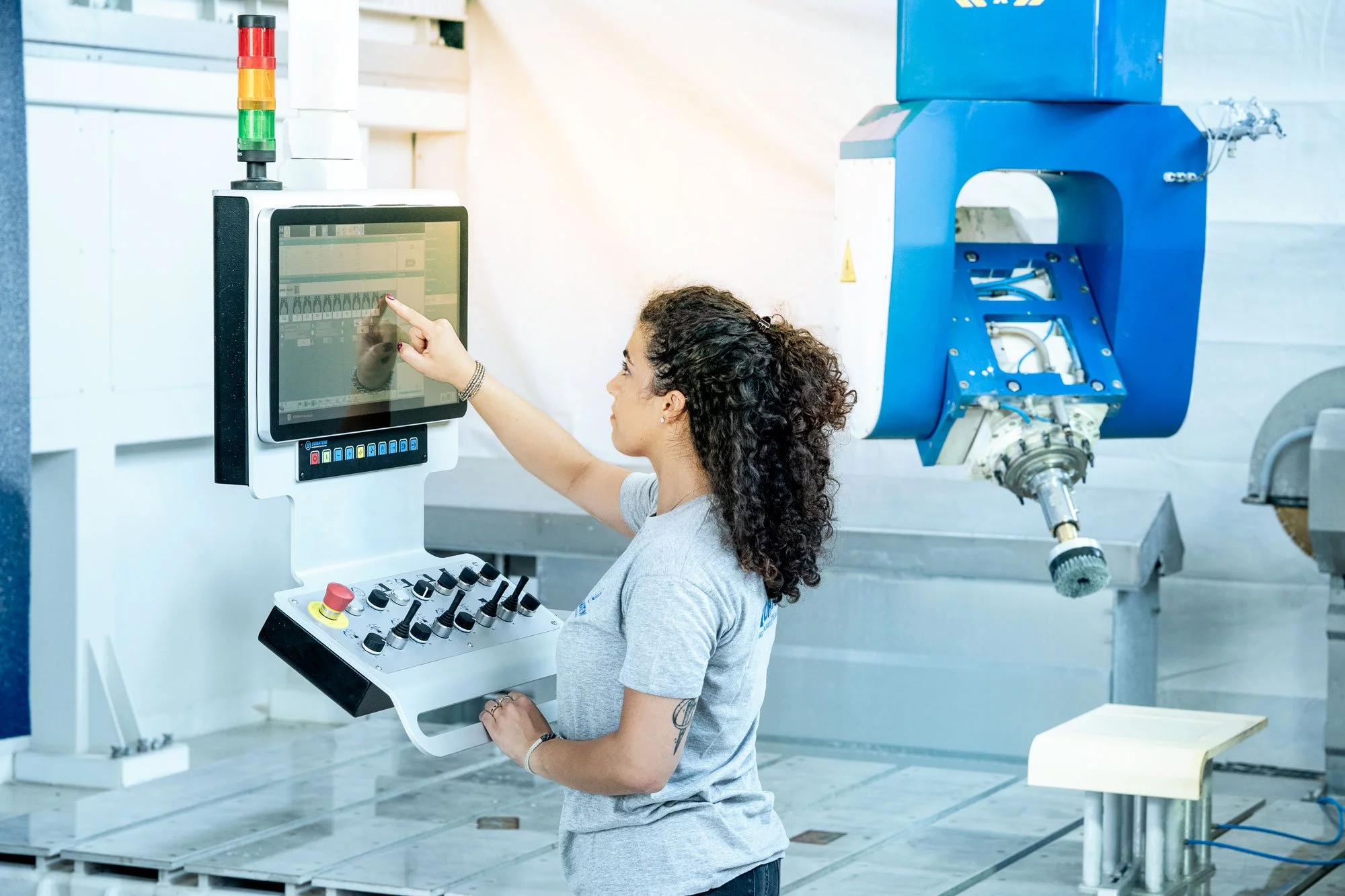 CNC VIS-800